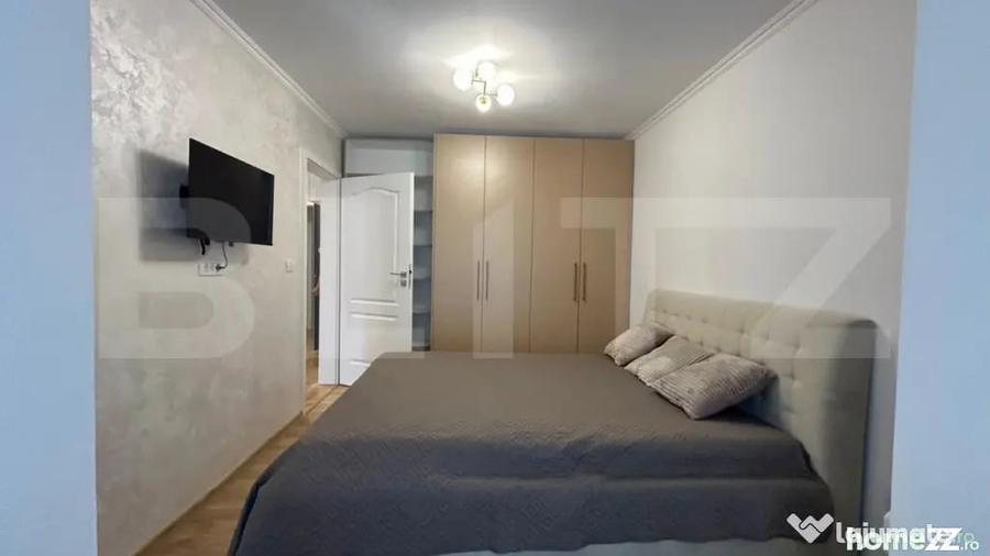 Apartament cu 3 camere decomandat în Nufărul