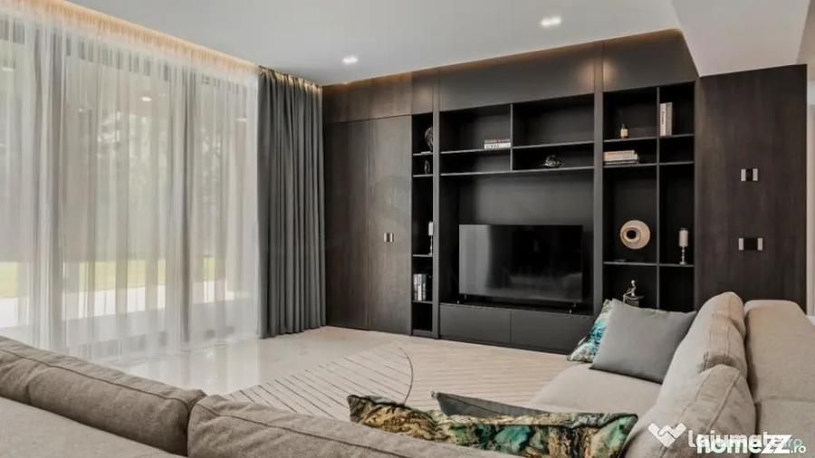 Casă cu 5 camere cu Teren 751 Mp în Floreasca