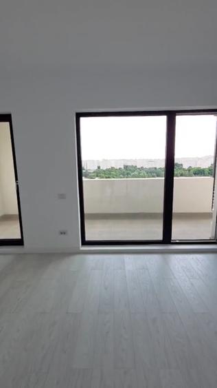 Apartament cu 2 camere semidecomandat în Pantelimon