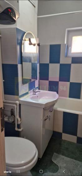 Apartament cu 3 camere, mobilat în Berceni