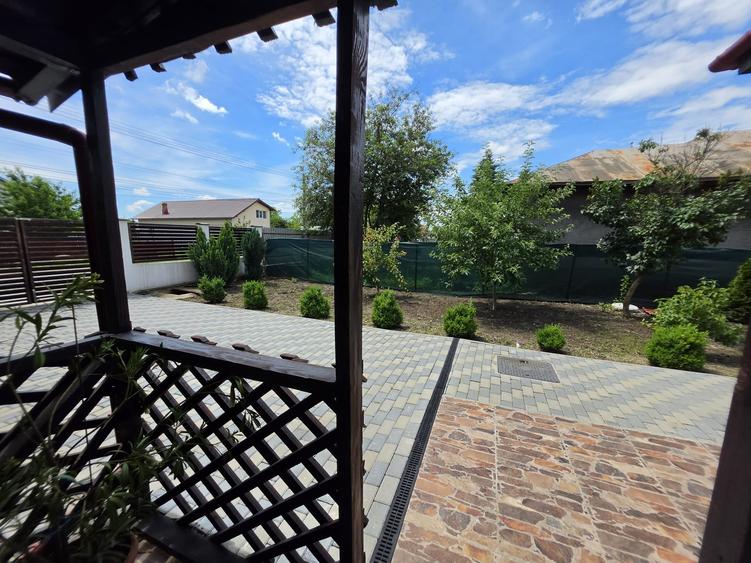 Casă renovată cu 6 camere, teren 557 mp – Berceni, Prahova - 6