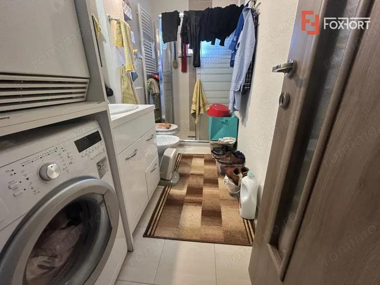 Apartament cu 3 camere semidecomandat, mobilat în Șag