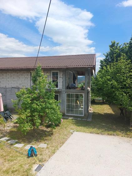 Casă cu Teren 850 Mp în Bujoreni