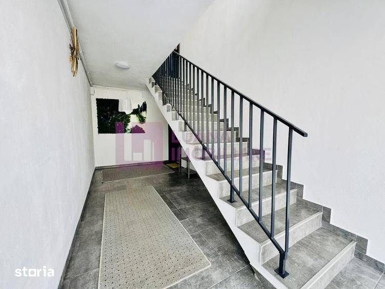 Casă cu 8 camere cu Teren 824 Mp în Central