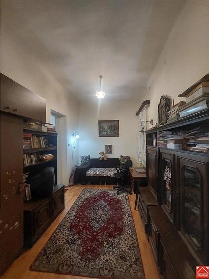 Apartament cu 3 camere nedecomandat în Ultracentral