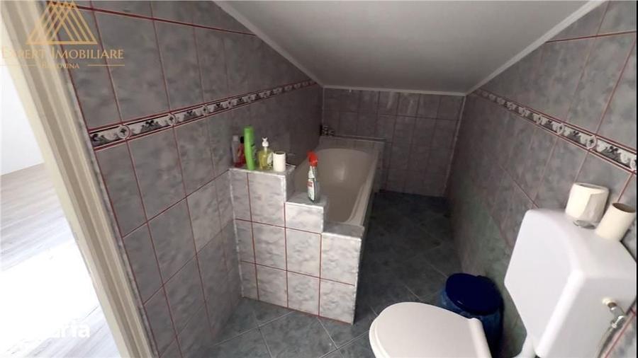Apartament cu 5 camere în Central