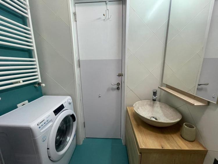 Apartament cu 3 camere si terasa, zona DACIAScoala Spect - 8