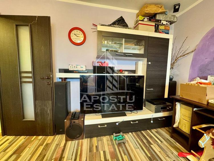 Apartament cu 2 camere semidecomandat în Dacia