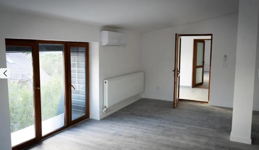 Casă cu 8 camere cu Teren 100 Mp în Timpuri Noi