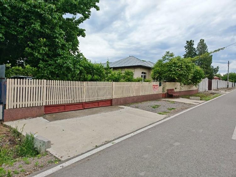 Casă cu 4 camere în Cuza Vodă