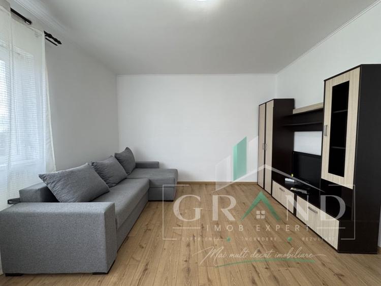 Apartament cu 2 camere semidecomandat, mobilat în Gară