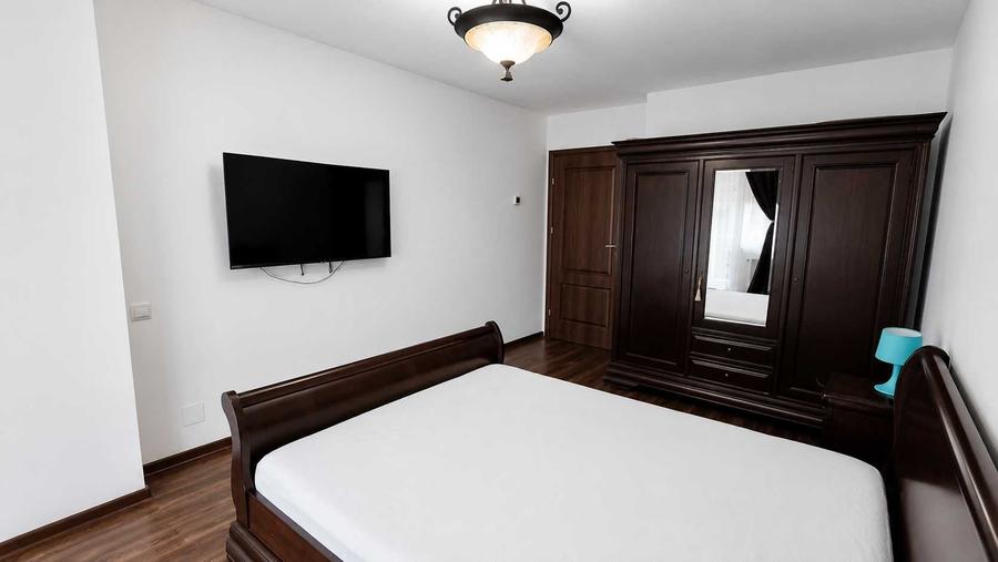 Apartament cu 2 camere decomandat în Central