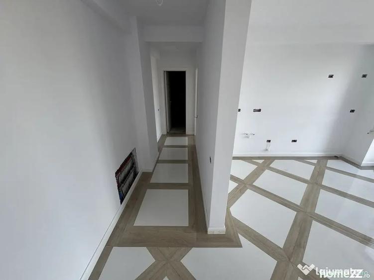Apartament cu 2 camere decomandat în Tomis Plus