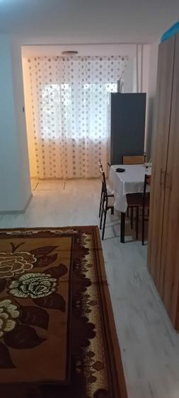 Apartament cu 2 camere semidecomandat în Mărăști