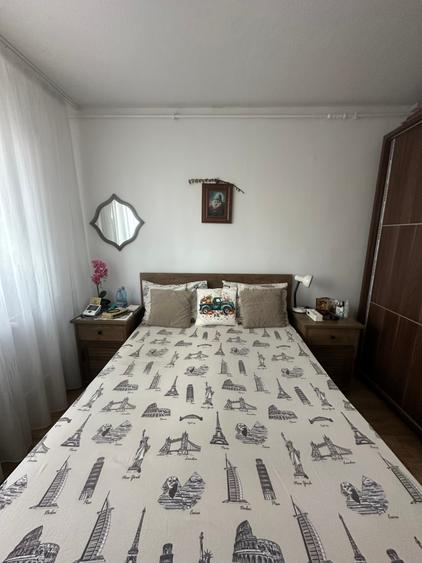 Apartament cu 2 camere semidecomandat în Rahova