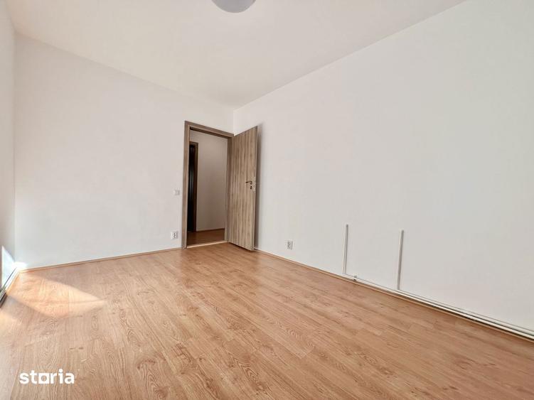 Apartament cu 3 camere, mobilat în Vatra Luminoasă