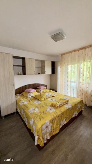 Casă cu 6 camere cu Teren 319 Mp în Vlădești