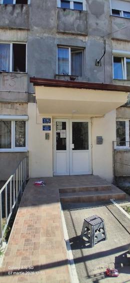 Apartament cu 2 camere semidecomandat în Valenta