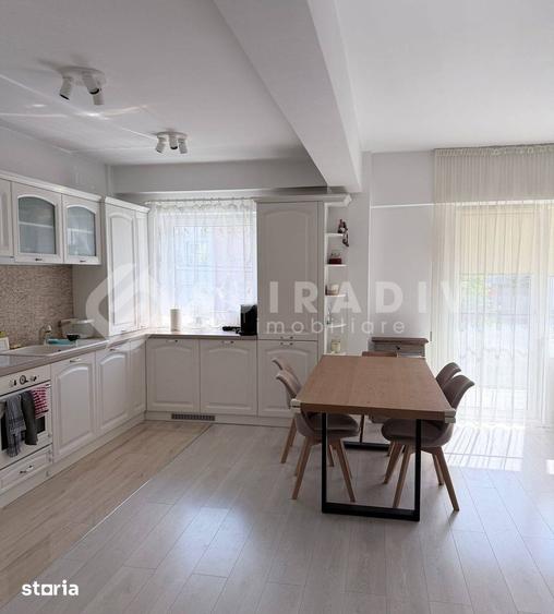 Apartament cu 4 camere semidecomandat, mobilat în Bună Ziua