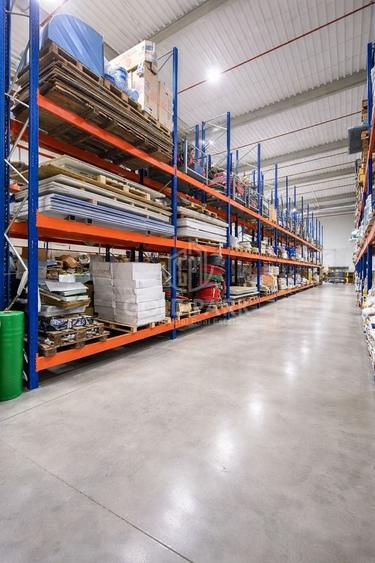 Spațiu industrial, de 1,000 mp, în Gilău