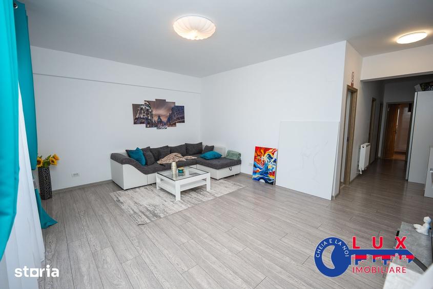 Apartament cu 3 camere în Babadag