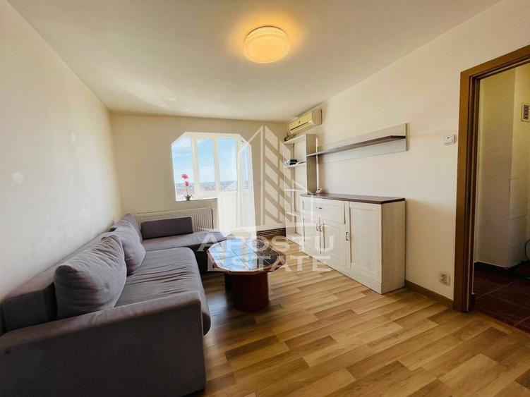 Apartament cu 3 camere decomandat în Fortuna
