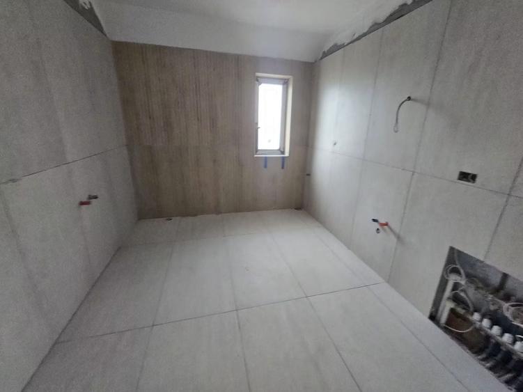 Duplex cu 4 camere cu Canalizare în Moșnița Nouă