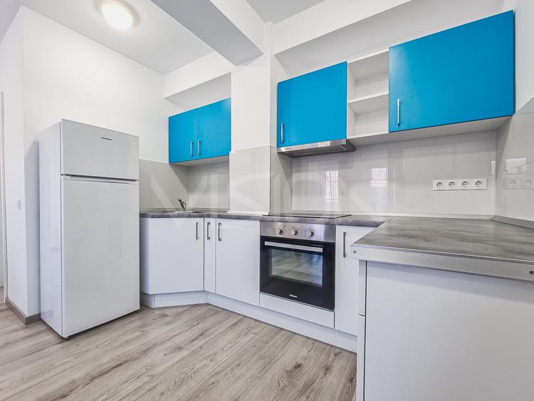 Apartament cu 2 camere semidecomandat, mobilat în Gruia