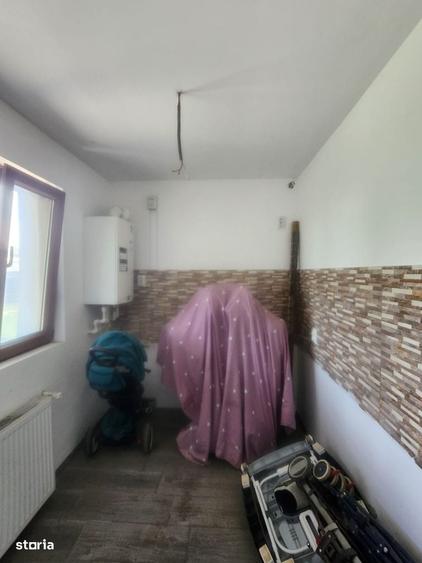 Casă cu 3 camere în Lilieci