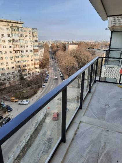 Apartament cu 2 camere nedecomandat, mobilat în Tomis Nord