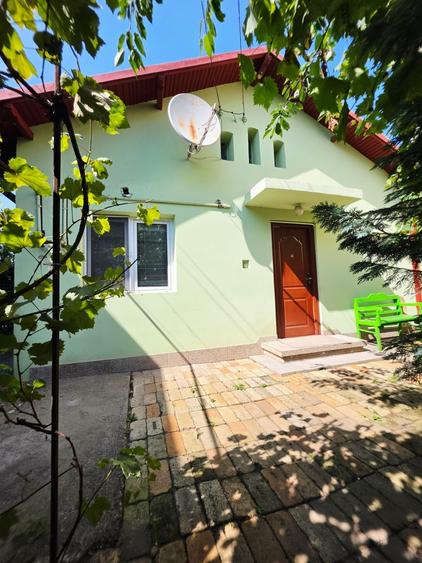 Casă individuală cu 4 camere cu Canalizare în Cantacuzino