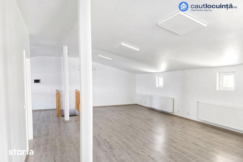 Casă cu 8 camere cu Teren 162 Mp în Dobroești