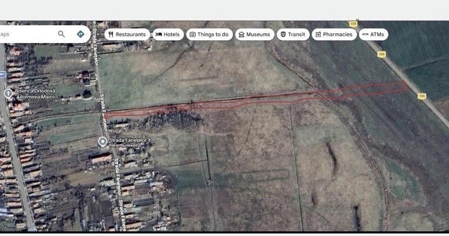 Teren de 2400 mp, în Podari