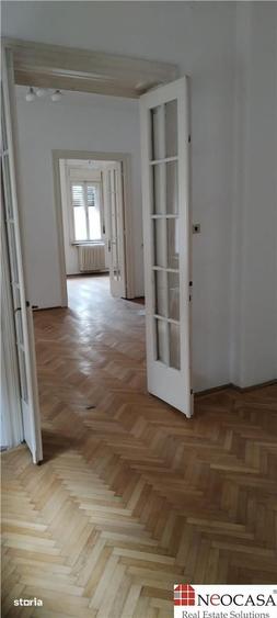 Casă cu 4 camere cu Teren 204 Mp în Floreasca