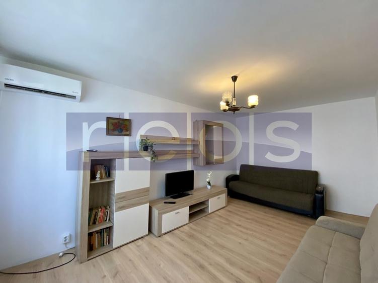 Apartament cu 2 camere decomandat în Sebastian