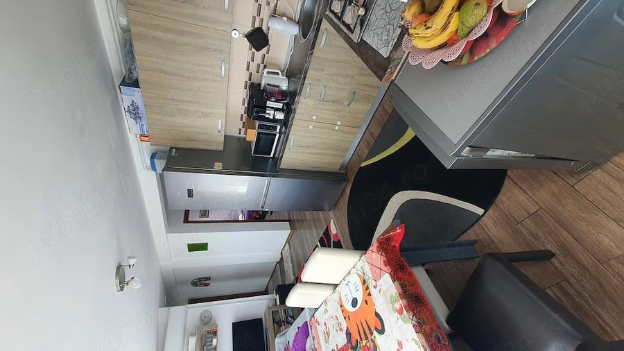 Apartament cu 2 camere decomandat în Est