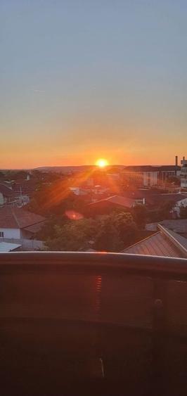 Apartament cu 4 camere decomandat în Popoveni