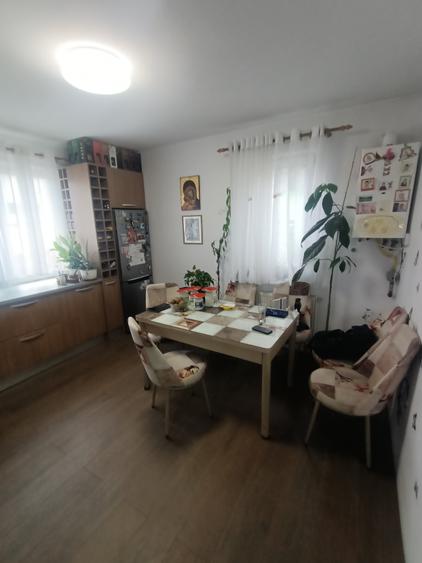 Casă individuală cu 4 camere cu Canalizare în Bună Ziua