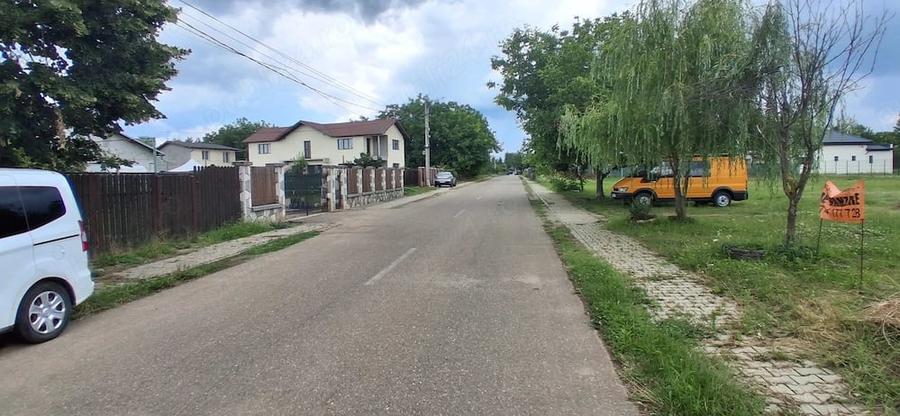 Teren de 836 mp, în Central