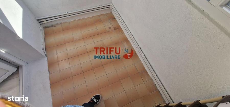 Apartament cu 2 camere decomandat în Cetate