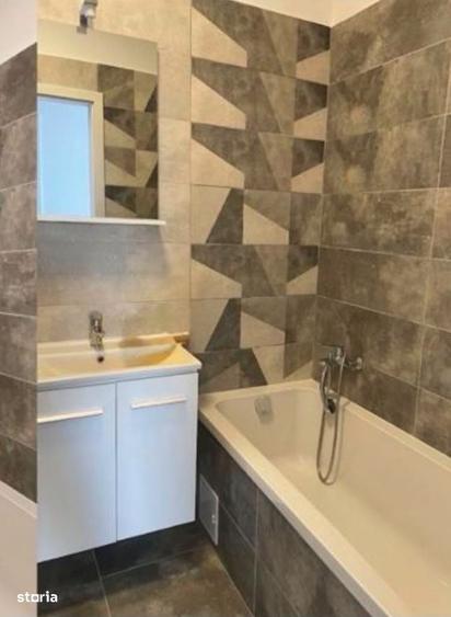 Apartament cu 3 camere decomandat în Sălaj