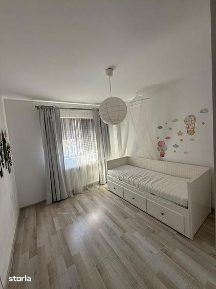 Apartament cu 3 camere decomandat în Chiajna