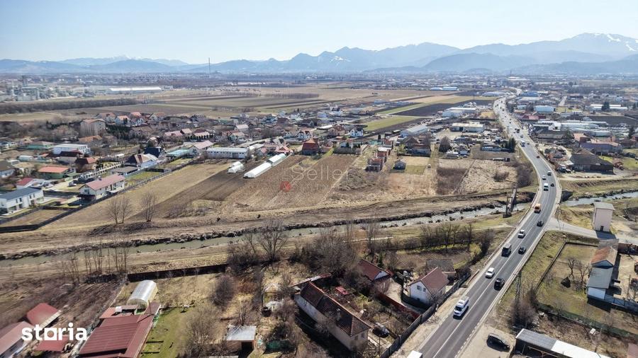 Teren de 6000 mp, în Stupini