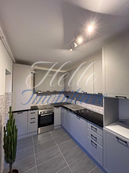 Apartament cu 3 camere decomandat, mobilat în Florești