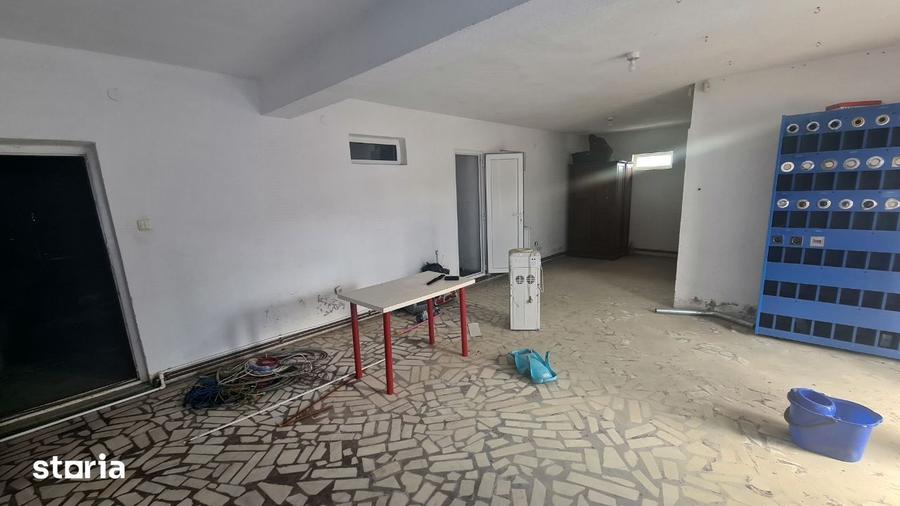 Casă cu Teren 272 Mp în Băiculești