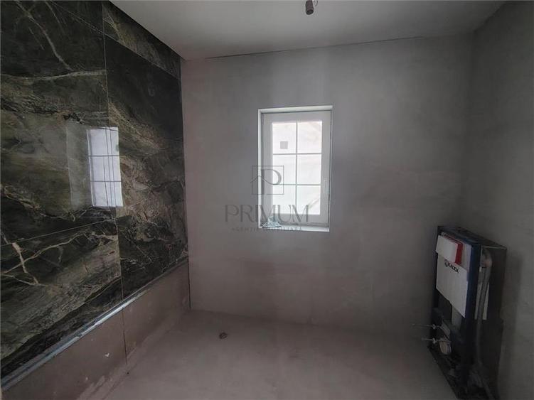 Duplex cu 4 camere cu Canalizare în Moșnița Nouă