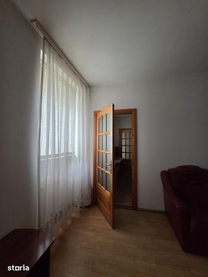 Casă cu 3 camere cu Teren 72.2 Mp în Tractorul