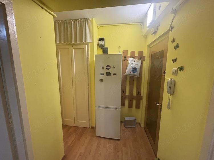 Apartament cu 2 camere decomandat în Calea Călărașilor