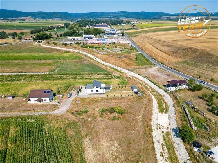 Teren Construcții intravilan de 824 mp, în Arcuș