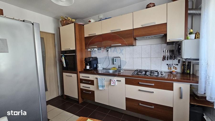 Apartament cu 3 camere decomandat de vanzare Burdujeni, Suceava - 15